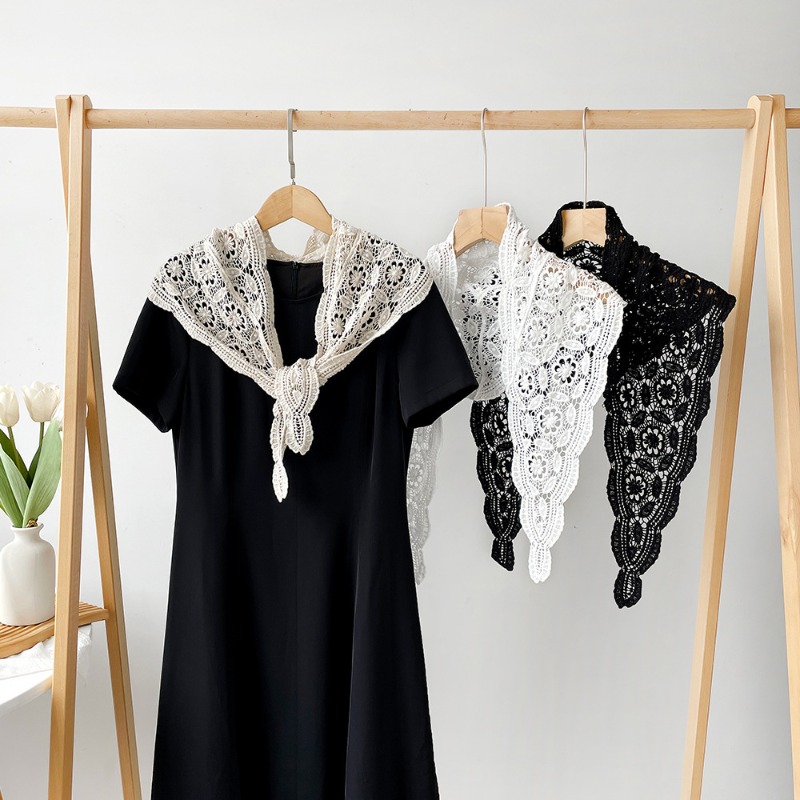 베이지 색상의 미적 감각을 담은 다용도 스카프, 비대칭 - Bandana Multi Way 리뷰 및 가격